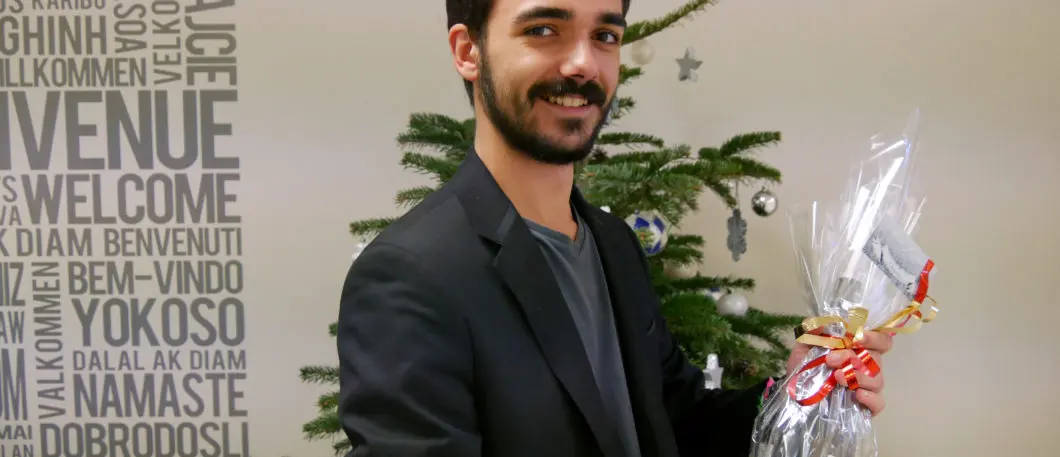 L’agent triple de Montpellier BS, c’est lui ! James, boursier d’encouragement académique 2016 est aussi responsable communication de l’association étudiante Oenophorie, et moniteur à la Direction communication !