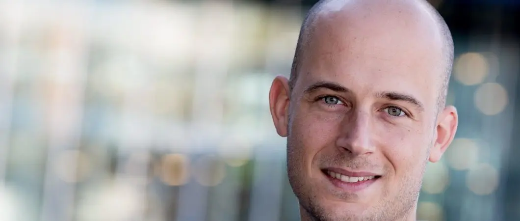 Peut-on innover en matière de design sur les étiquettes de bouteilles de vin ? Réponse avec Franck Celhay, enseignant chercheur à Montpellier Business School