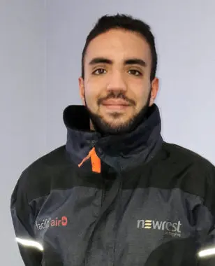 « L’alternance chez Newrest, c’est un peu la grande école de la vie ! » L’expérience d’Hossem, Master 1 en alternance chez Newrest, grand partenaire de Montpellier BS