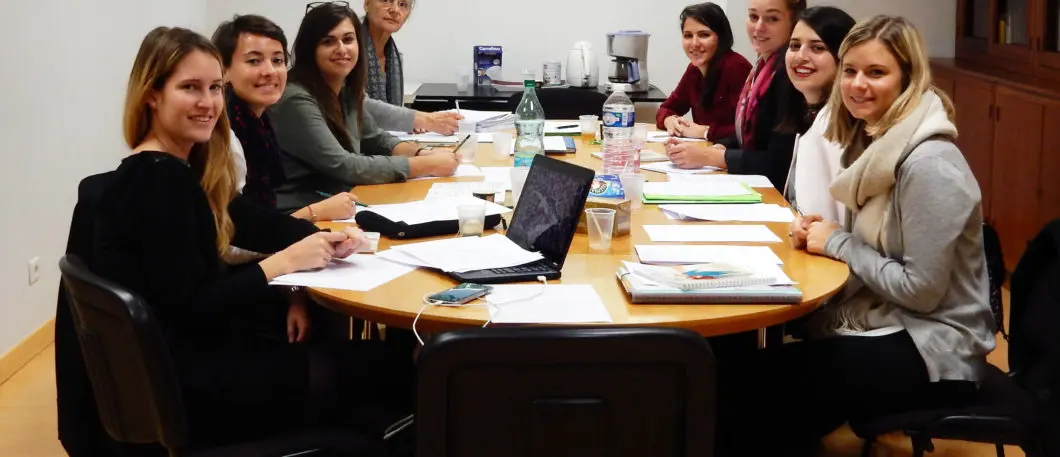 Les étudiants de MBS ont du cœur ! Dans le cadre du programme STRATME’UP, 11 étudiants Master 2 s’engagent pour conseiller, aider et agir en faveur de l’association ONCODEFI