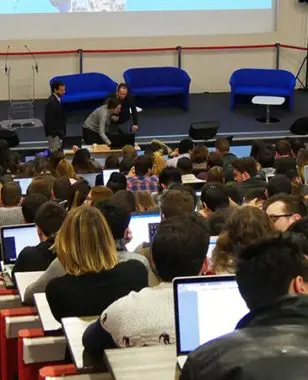Proposer un plan de communication efficace et créatif pour l’événement Vitalsport du magasin Decathlon Odysseum, tel est le défi des étudiants Master 1 pour la 4e édition du projet Mark Up !