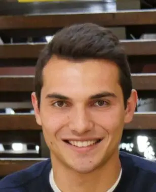 Programme BIBA, volley-ball et alternance… Soit le trio gagnant de Loïc, étudiant en dernière année de Bachelor à MBS
