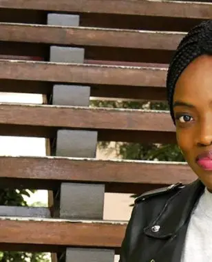 « Pour réussir, il ne faut pas se fixer de limites » témoigne Mirabelle, étudiante MBS Dakar boursière d’excellence en alternance chez Plastic Omnium