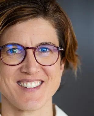 Intelligence artificielle, Design thinking et leadership agile : les raisons qui ont poussé Marie Legrand à opter pour l’EMBA