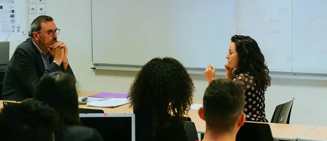 Quelles sont ces « soft skills », compétences tant recherchées par les recruteurs, et comment les identifier ?