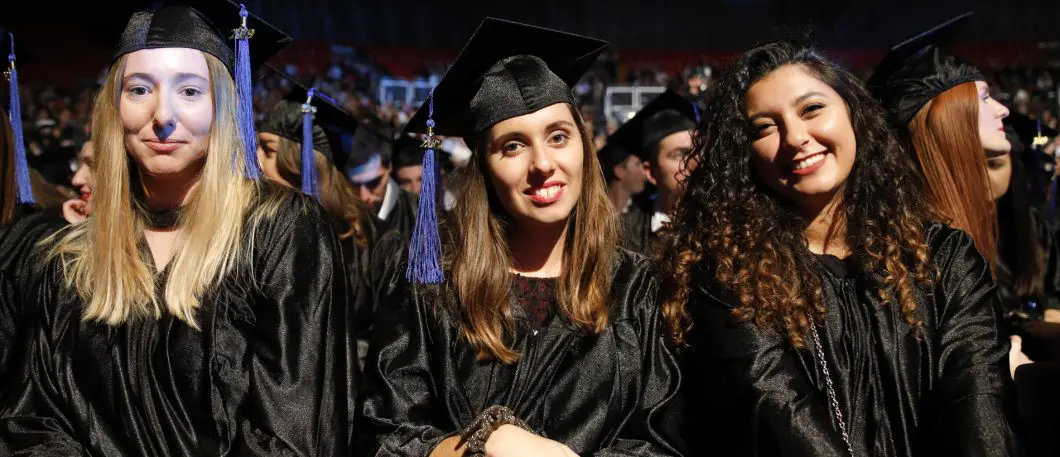 Cérémonie 2019 de remise des diplômes – l'Album
