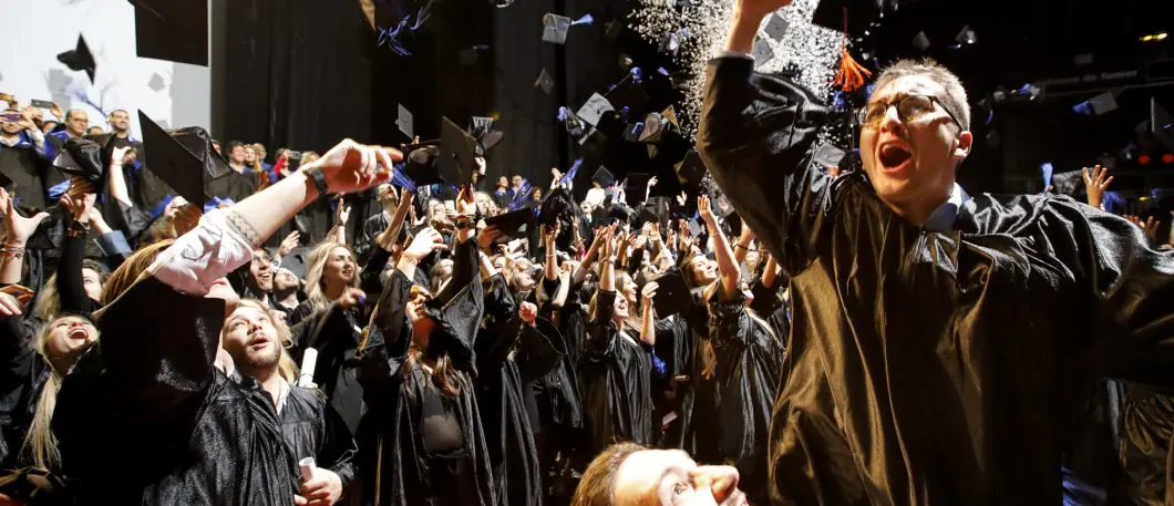 Cérémonie 2019 de remise des diplômes – l'Album