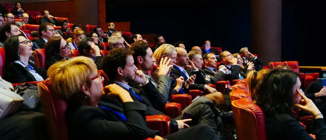 Advisory Board et signature grand partenariat Carrefour