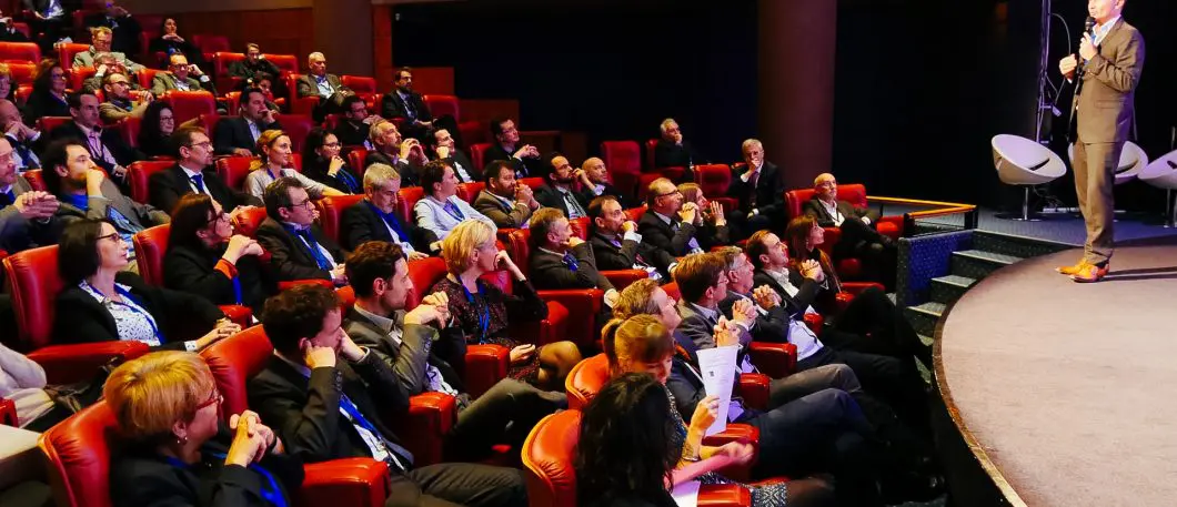 Advisory Board et signature grand partenariat Carrefour