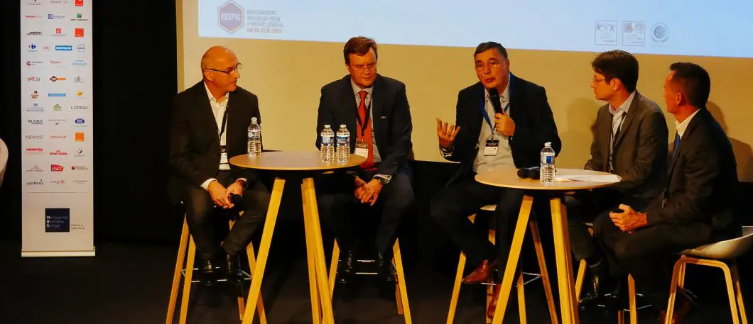 Advisory Board et signature grand partenariat Carrefour