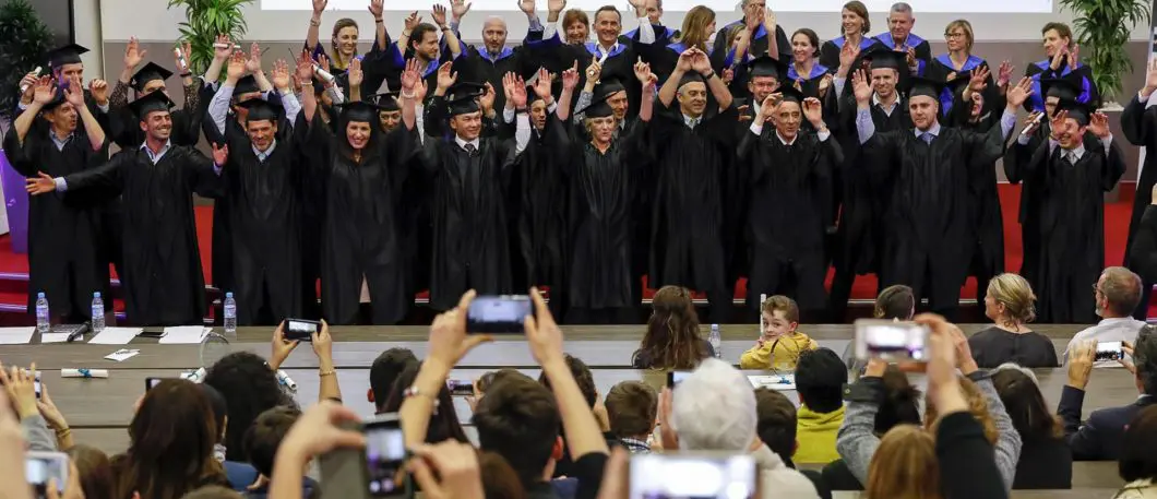 Cérémonie de remise des diplômes Executive MBA 2017