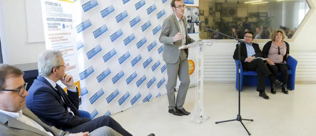 Cérémonie de remise des titres RET
