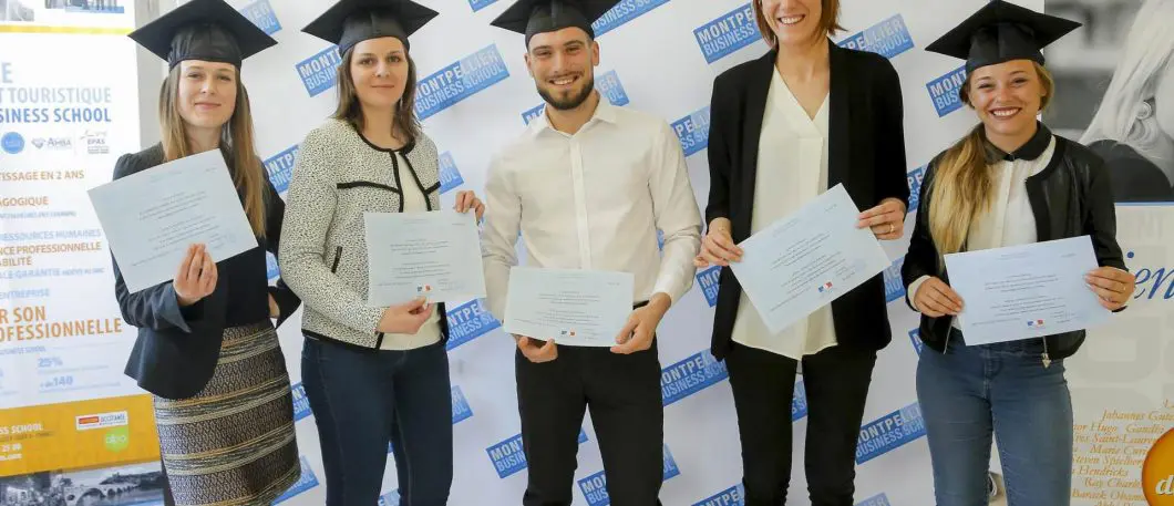 Cérémonie de remise des titres RET