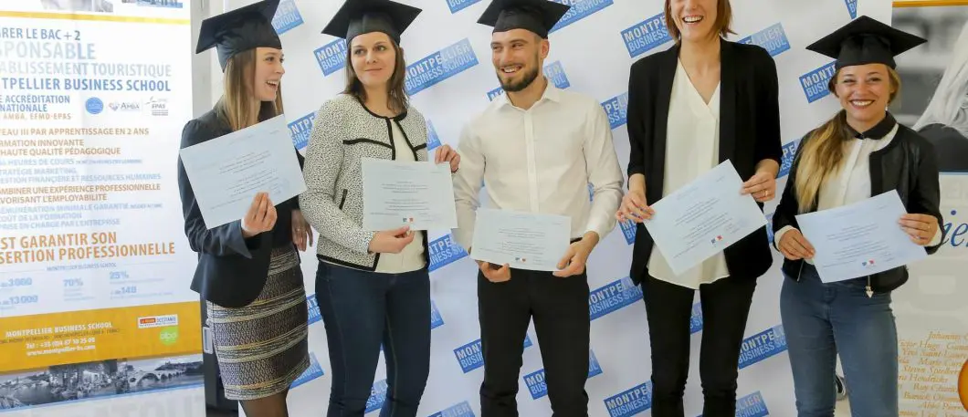 Cérémonie de remise des titres RET