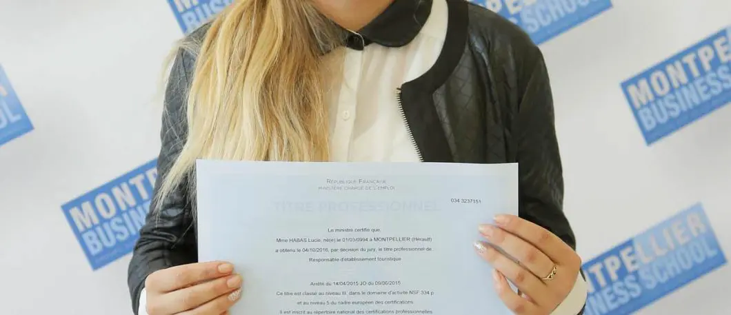 Cérémonie de remise des titres RET