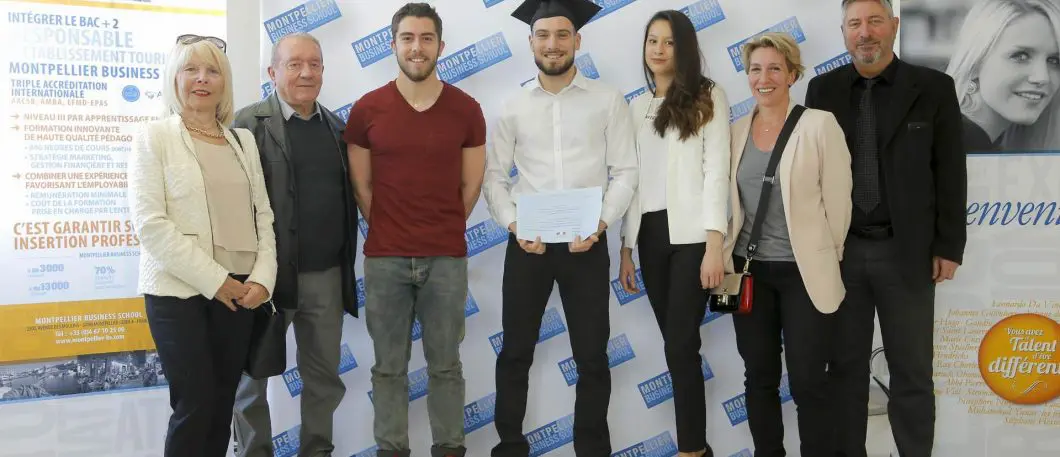 Cérémonie de remise des titres RET