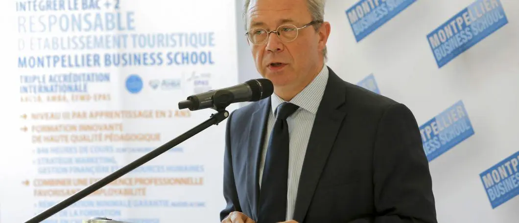 Cérémonie de remise des titres RET