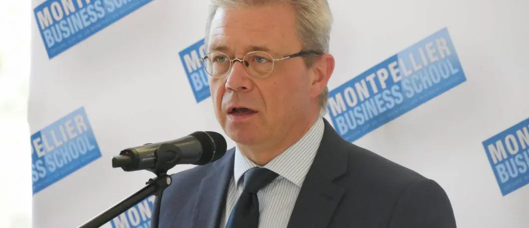 Cérémonie de remise des titres RET