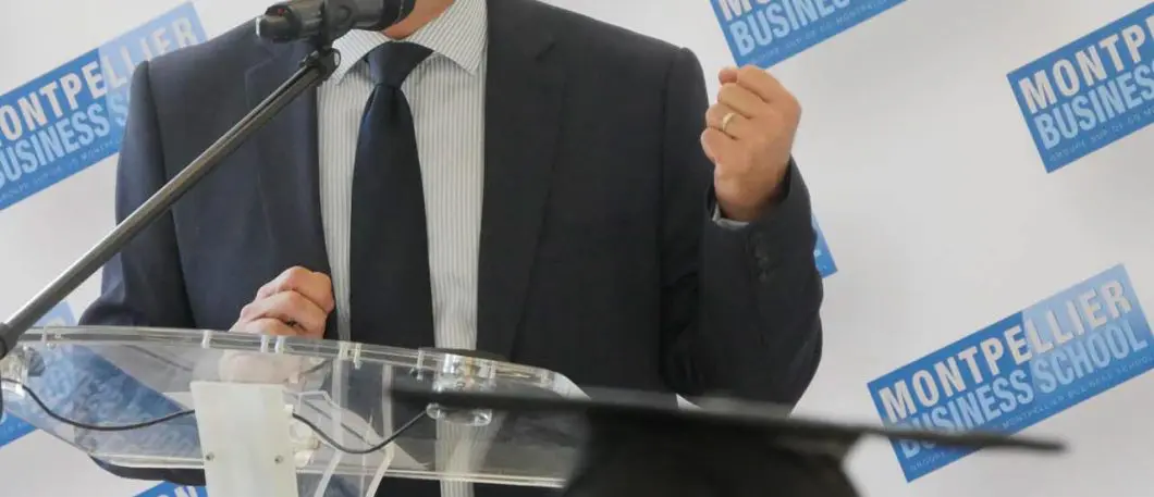 Cérémonie de remise des titres RET