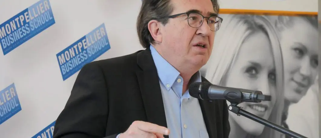 Cérémonie de remise des titres RET