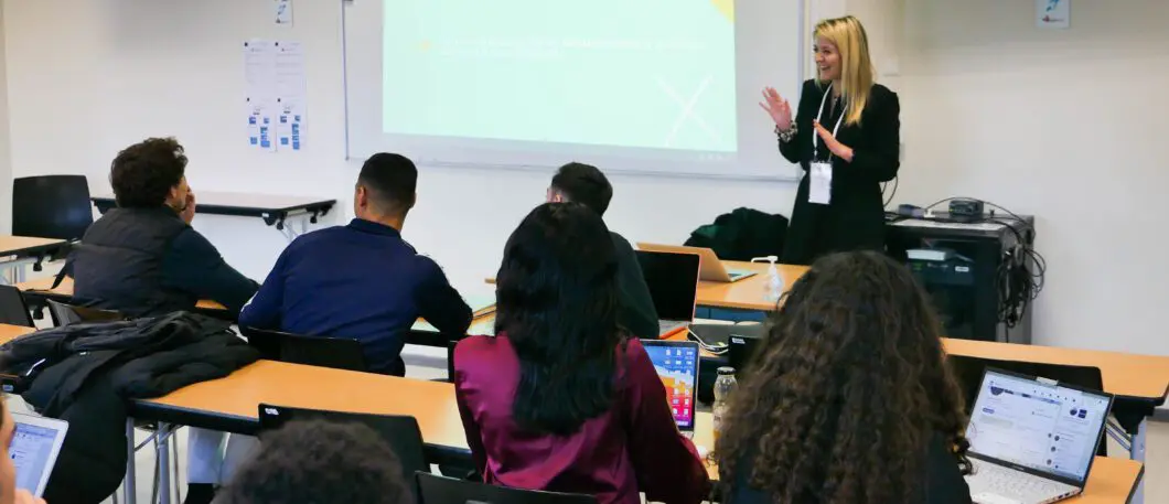 Professionnalisation : dans les coulisses de l’Alternance Day, une journée de coaching collectif avec les professionnels pour décrocher son futur contrat