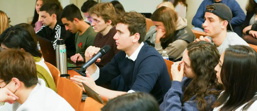 Responsible Marketing Day : les étudiants de MBS imaginent les solutions pour répondre à l’impact social et environnemental de la Fast Fashion