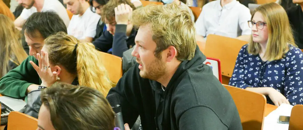 Responsible Marketing Day : les étudiants de MBS imaginent les solutions pour répondre à l’impact social et environnemental de la Fast Fashion