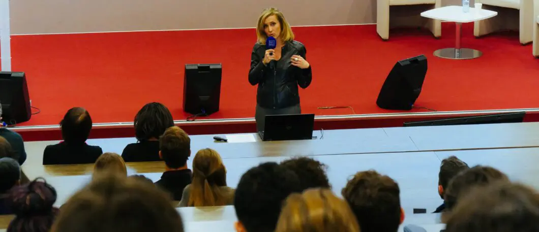 6e édition des Entretiens de l’Excellence à MBS : 350 jeunes de la 4e à la Terminale rencontrent 40 professionnels pour trouver leur voie