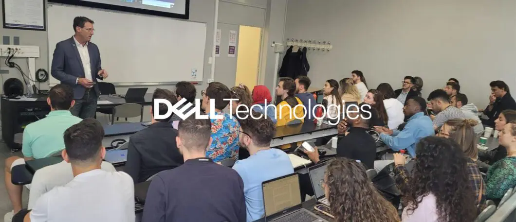 Innovation pédagogique | 12 experts de Dell Technologies décryptent l’impact de la digitalisation sur les stratégies commerciales auprès de 70 alternants de dernière année