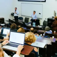 Le Groupe La Poste et Montpellier Business School unis pour promouvoir la Qualité de Vie au Travail et la Parentalité en Entreprise