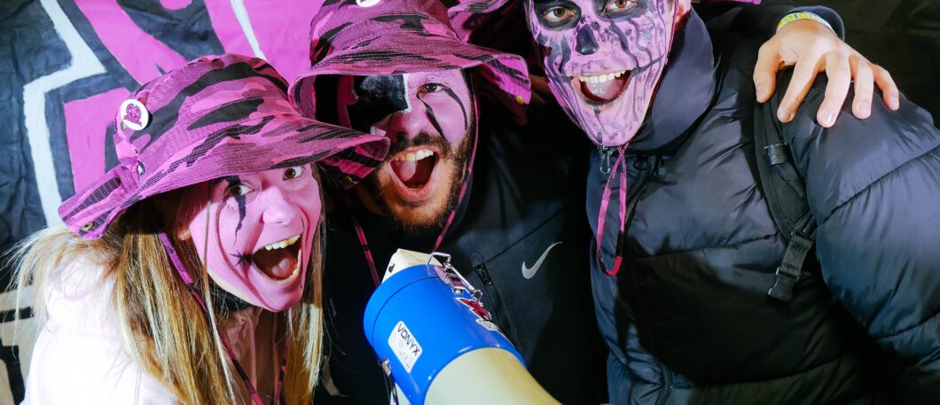 Vie associative : revivez la journée en rose et noir avec la Team Challenge