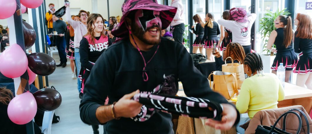 Vie associative : revivez la journée en rose et noir avec la Team Challenge