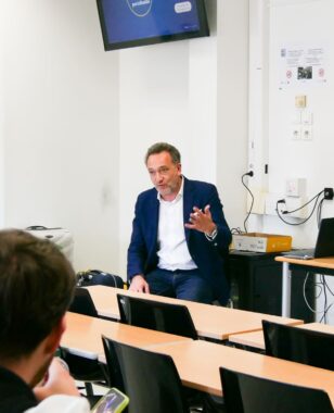 A Unique Immersion into DELL Technologies' Global Sales Strategy